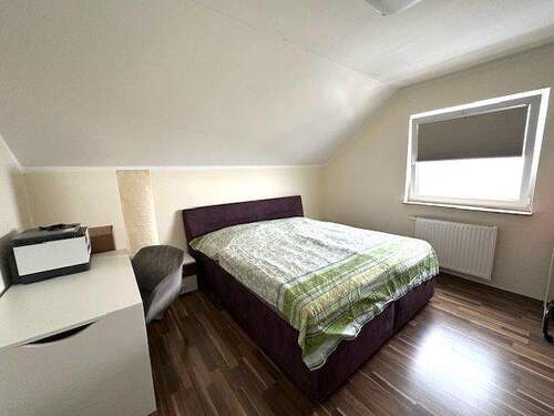 Schlafzimmer OG Teilansicht - 