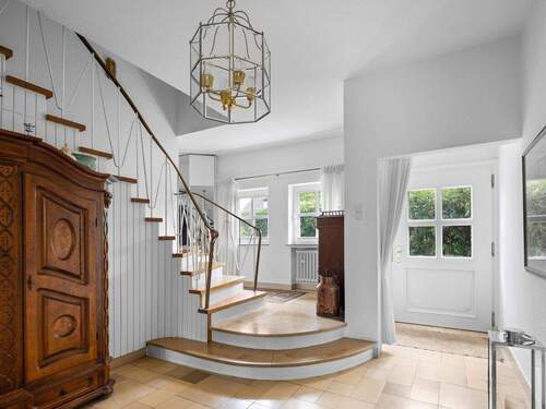 Eingangsbereich - 6 Zimmer Einfamilienhaus zum Kaufen in Stadthagen