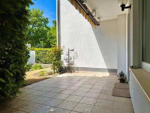 Terrasse im Erdgeschoss - 