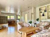 Wohn- und Esszimmer im Dachgeschoss - 