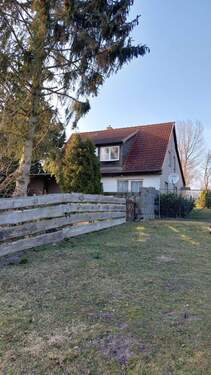 ................. - Einfamilienhaus mit 159,00 m² in Brünzow zum Kaufen