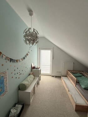 Zimmer 1 Dachgeschoss - 