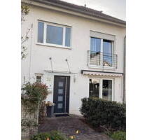 Große Doppelhaushälfte in guter Lage - Bonn Ückesdorf