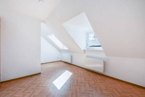 Wohnen v. rechts - Etagenwohnung mit 43,00 m&sup2; in Stuttgart zur Miete