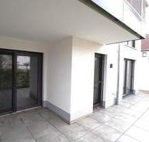 Neuwertige 3-Zimmer-Eigentumswohnung mit Einbauküche und Garage in Nürnberg