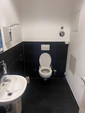 Frauen WC - Büro in Hamburg
