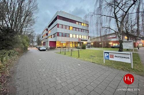 Verkauf Gewerbe Bremen Hechler & Twachtmann Immobilien GmbH - Praxis- oder Bürofläche in einem gut frequentierten Ärztehaus!