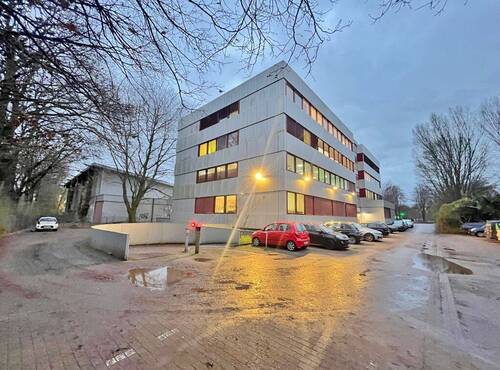 Parkplatz - Büro mit 189,00 m&sup2; in Bremen zum Kaufen