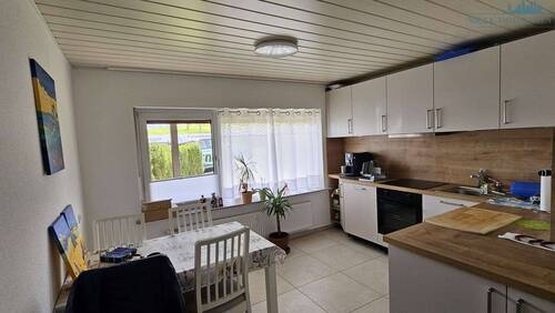 EBK mit Sitzmöglichkeit - Etagenwohnung mit 94,00 m&sup2; in Rabenau zur Miete
