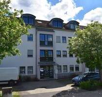 2-ZIMMER-EIGENTUMSWOHNUNG mit Südbalkon in ruhiger und zentrumsnaher Lage von Kolbermoor – Nähe Mangfall -