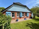 Außenansicht - Ländliche Idylle an der Nordsee - modernisiertes Einfamilienhaus mit Stall, Werkstatt und großem Gru