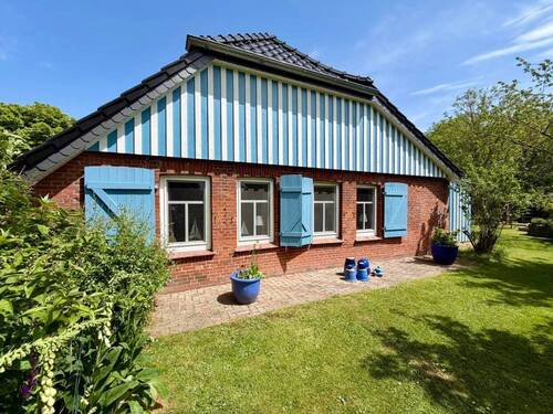 Außenansicht - Ländliche Idylle an der Nordsee - modernisiertes Einfamilienhaus mit Stall, Werkstatt und großem Gru