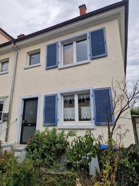 Aussenansicht - NEU NEU NEU Doppelhaushälfte mit Garten in beliebter Wohngegend in Weil am Rhein