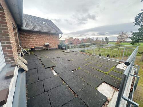 Terrasse - 4 Zimmer Etagenwohnung in Warmsen