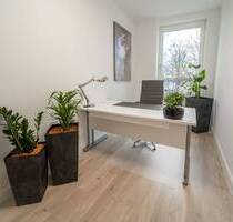 Büro direkt an der Alster - möbliert, flexibel, mit Empfang & Café - Hamburg St. Georg