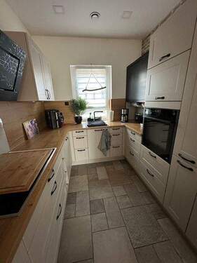 Küchenbereich EG Teilansicht - 