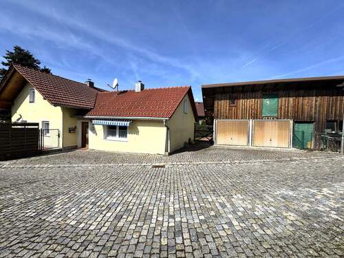 IMG_4773.JPG - Bayerischer Wald: Sanierungsbedürftiges Einfamilienhaus in Thurmansbang