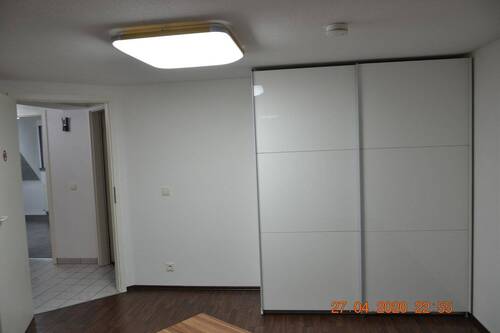 Zimmer 1 - 