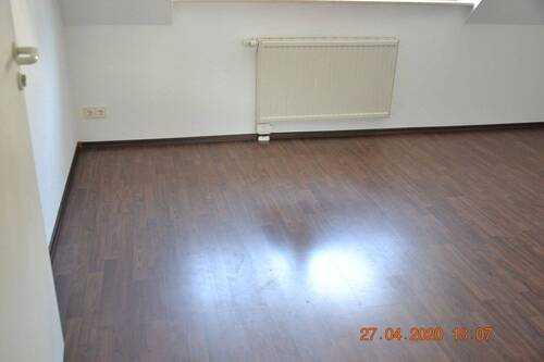 Zimmer 2 - 