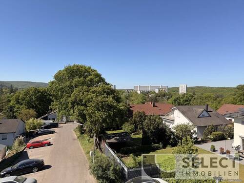 Fernsicht - 3 Zimmer Etagenwohnung in Saarbrücken