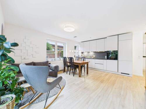 Wohnzimmer - 3 Zimmer Etagenwohnung zum Kaufen in Barsbüttel