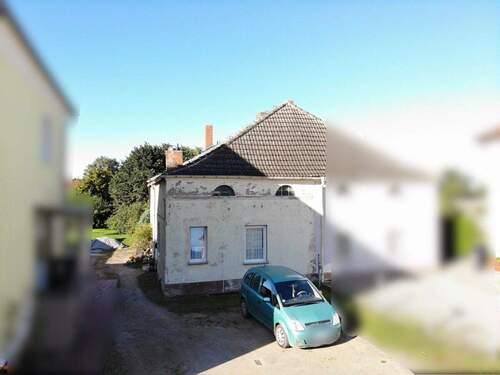 Ansicht Straße - 4 Zimmer Doppelhaushälfte in Anklam