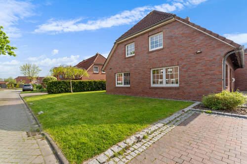 Hausansicht - 6 Zimmer Einfamilienhaus in Krummhörn
