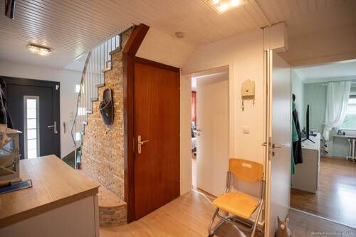 Flur - Einfamilienhaus mit 103,80 m² in Klein Offenseth-Sparrieshoop zum Kaufen