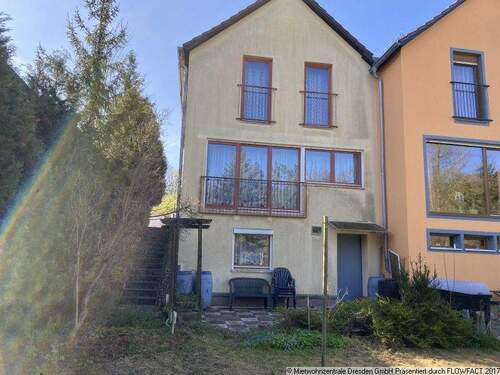 Gartenseite - Reihenendhaus in Schlottwitz - 