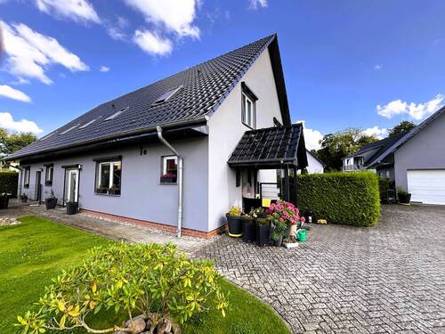 Blick Richtung Eingänge - 