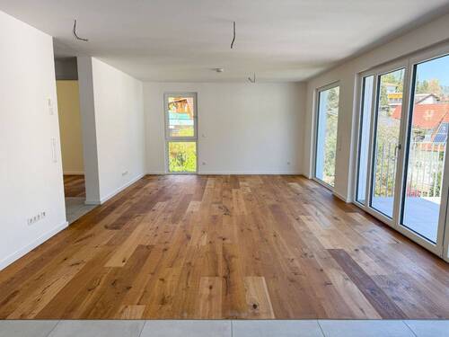 Wohnbereich - Doppelhaushälfte mit 153,70 m&sup2; in Bad Wildbad zum Kaufen