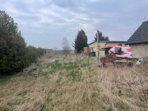 Garten - 6 Zimmer Einfamilienhaus zum Kaufen in Koßdorf