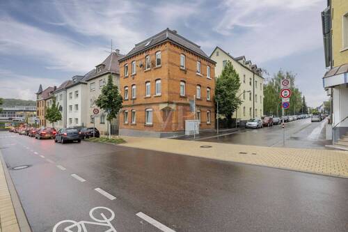 Hausansicht - 3 Zimmer Etagenwohnung zum Kaufen in Stuttgart