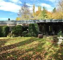 Architektonisch klarer Bungalow mit Weitblick ins Grüne - Wohnen in einer der besten Lagen von Norf! - Neuss