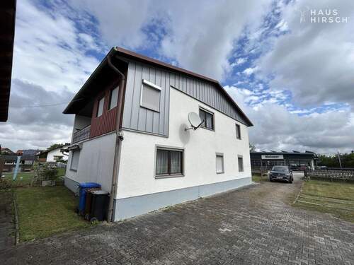 Außen - 6 Zimmer Doppelhaushälfte zum Kaufen in Osterhofen