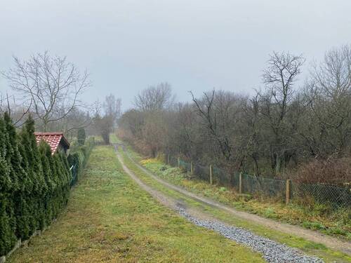 Ansicht von Hauptstraße - Grundstück in Karnocice