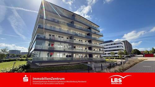 Außenansicht - Ihr Blick auf die Warnow - 399.000,00&nbsp;EUR Kaufpreis, ca.&nbsp; 53,00&nbsp;m&sup2;&nbsp;Wohnfl&auml;che