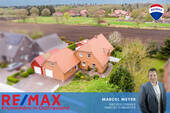 Titelbild - Gepflegtes Einfamilienhaus mit Garage, Hebebühne und vielen Extras