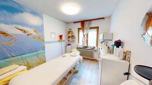 Behandlungsraum EG - 
