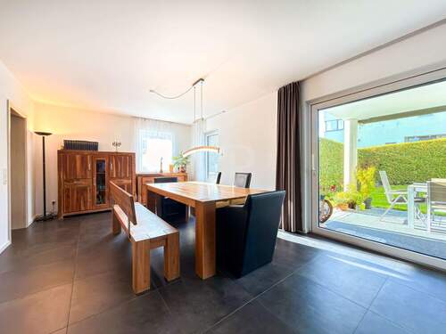 Essbereich - Einfamilienhaus mit 193,00 m&sup2; in Esslingen am Neckar zum Kaufen