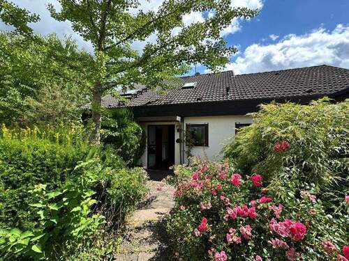 Eingangsseite - Wohnen, gestalten, aufblühen - Naturnahes Zuhause mit ebenerdigem Wohnkomfort