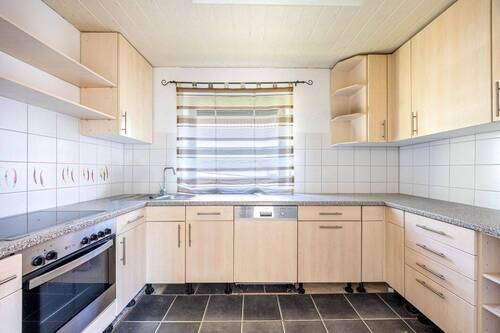 Einbauküche - Doppelhaushälfte mit 119,70 m&sup2; in Mühlacker zum Kaufen