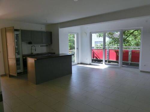 CIMG4444.JPG - Moderne 4-Zi-Whg Obermenzing - 1.966,00&nbsp;EUR Kaltmiete, ca.&nbsp; 110,00&nbsp;m&sup2;&nbsp;Wohnfl&auml;che