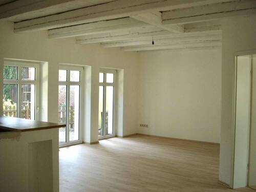 Zimmer (EG) - Idyllischer Dreiseitenhof mit weiterem Ausbaupotenzial in der Nähe des Spreewalds