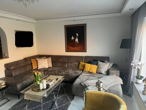 Wohnbereich - 5 Zimmer Reihenmittelhaus zum Kaufen in Neuss