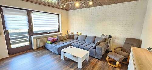 Wohnung OG rechts - Wohnzimmer - 