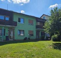 Gepflegtes und ruhig gelegenes Mehrfamilienhaus mit 4 Einheiten in Vilshofen - 2 3-Zimmer-Wohnungen - Rieden