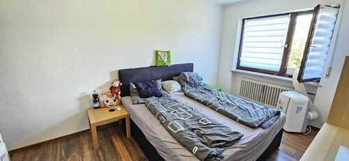 Wohnung OG rechts - Schlafzimmer - 