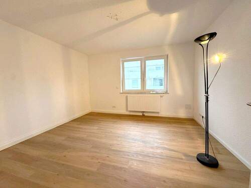 20251021_164557 - 3 Zimmer Etagenwohnung zur Miete in Kaiserslautern