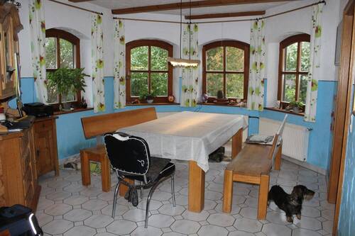 ... geht es zum Esszimmer ... - 